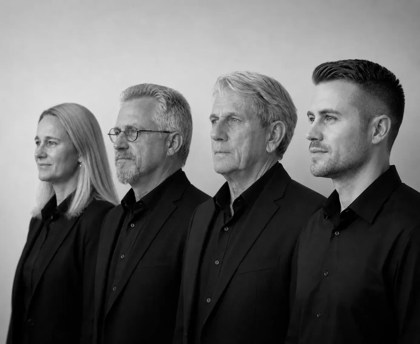 Vier Teammitglieder der GRABER-TREUHAND AG im Profil