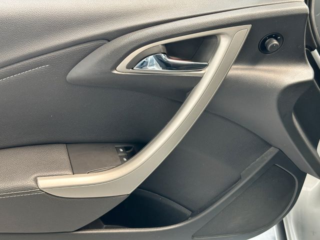 OPEL Astra 2012 SILVER Gebrauchtwagen - Galeriebild 13