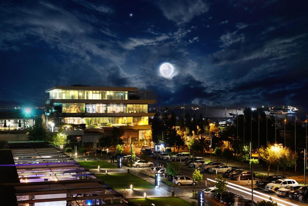 Atakoy Marinada Residence 3