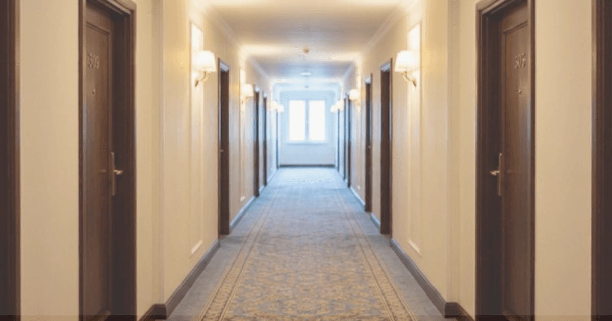 Why 80 percent marks strong hotel review coverage