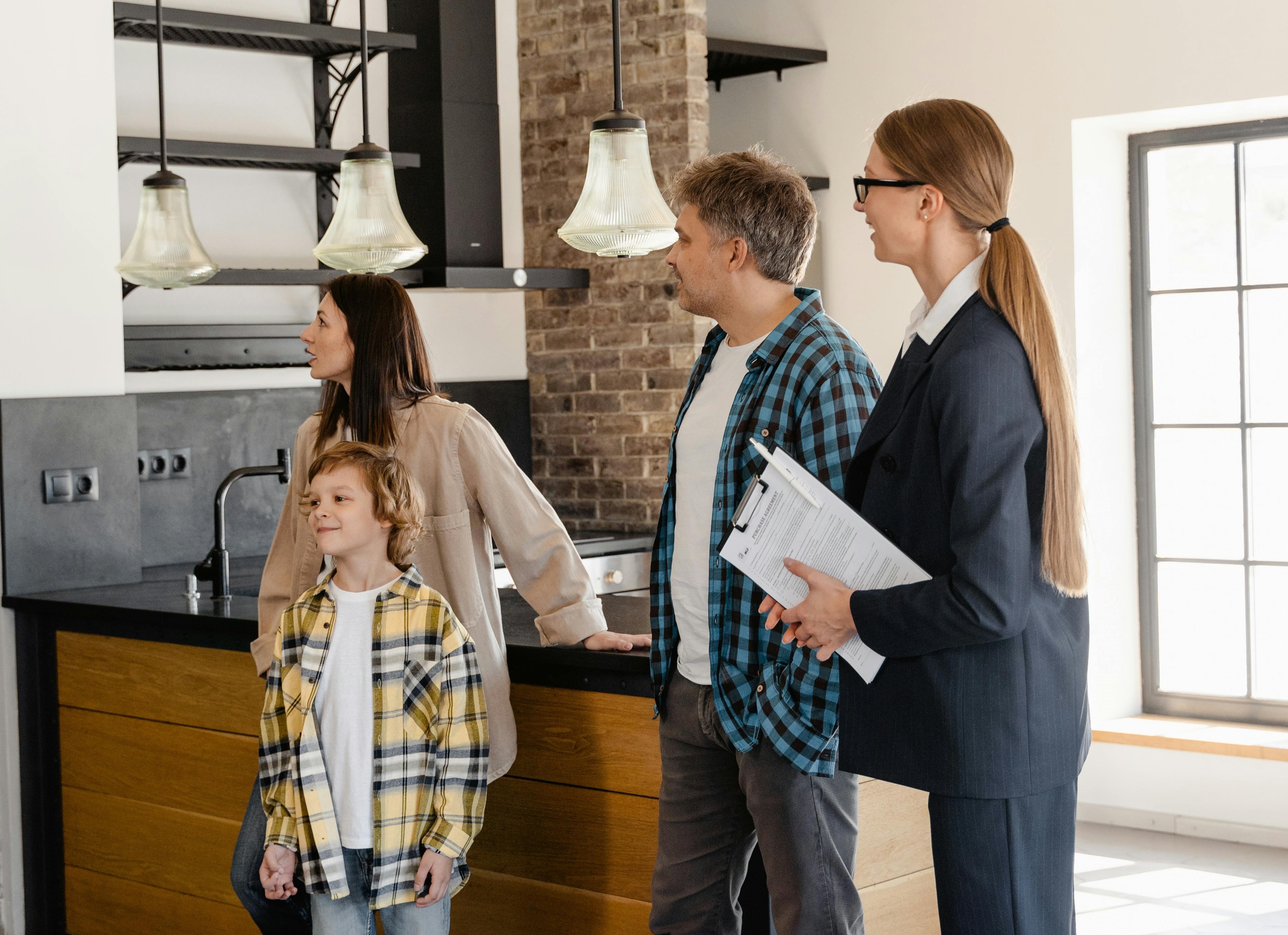 Hertfordshire family with a property agent
