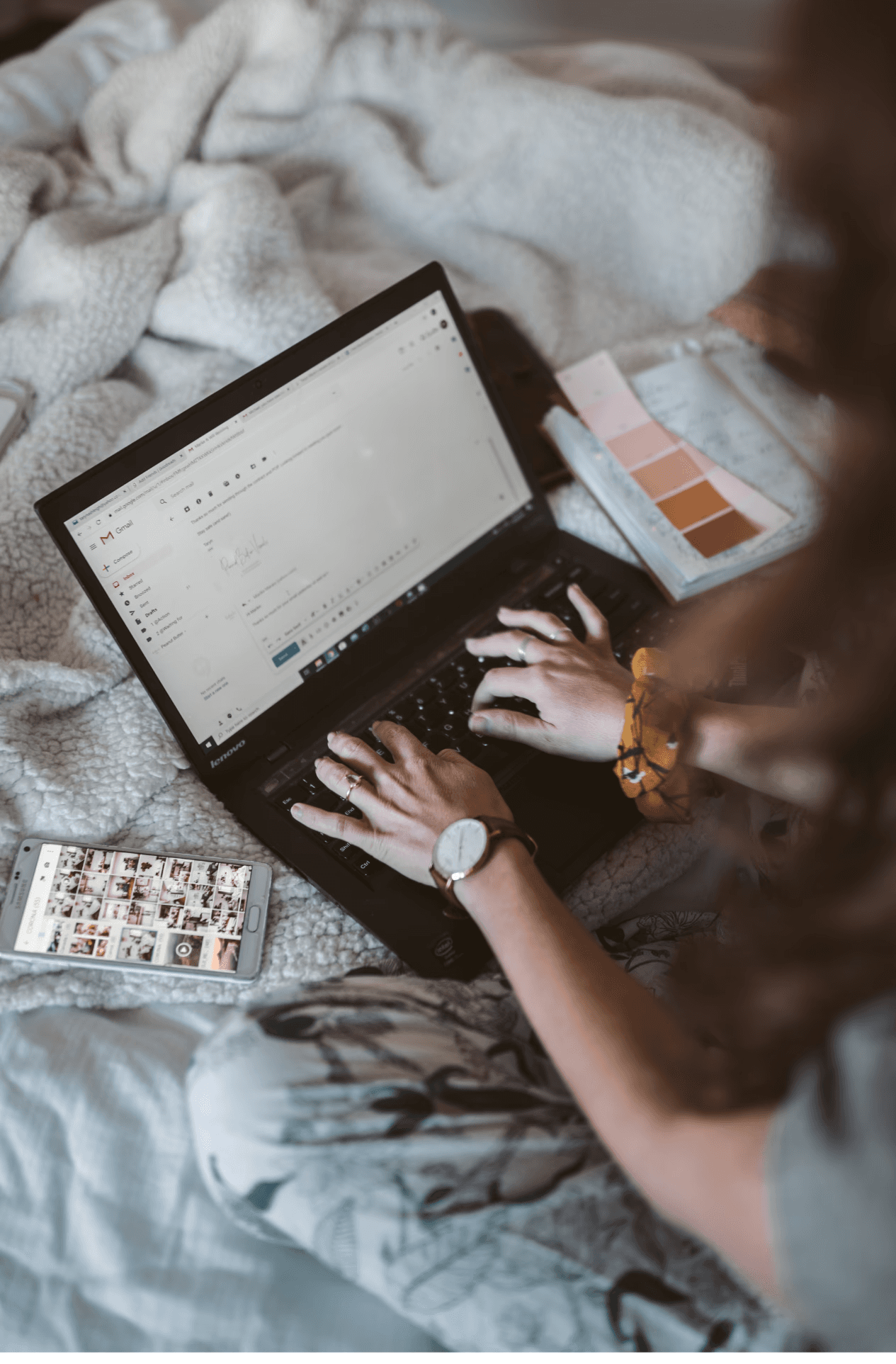 Macro of clear effervescent bubbles in water on a soft gray background—sparkling, minimal texture for clean skincare aesthetic.