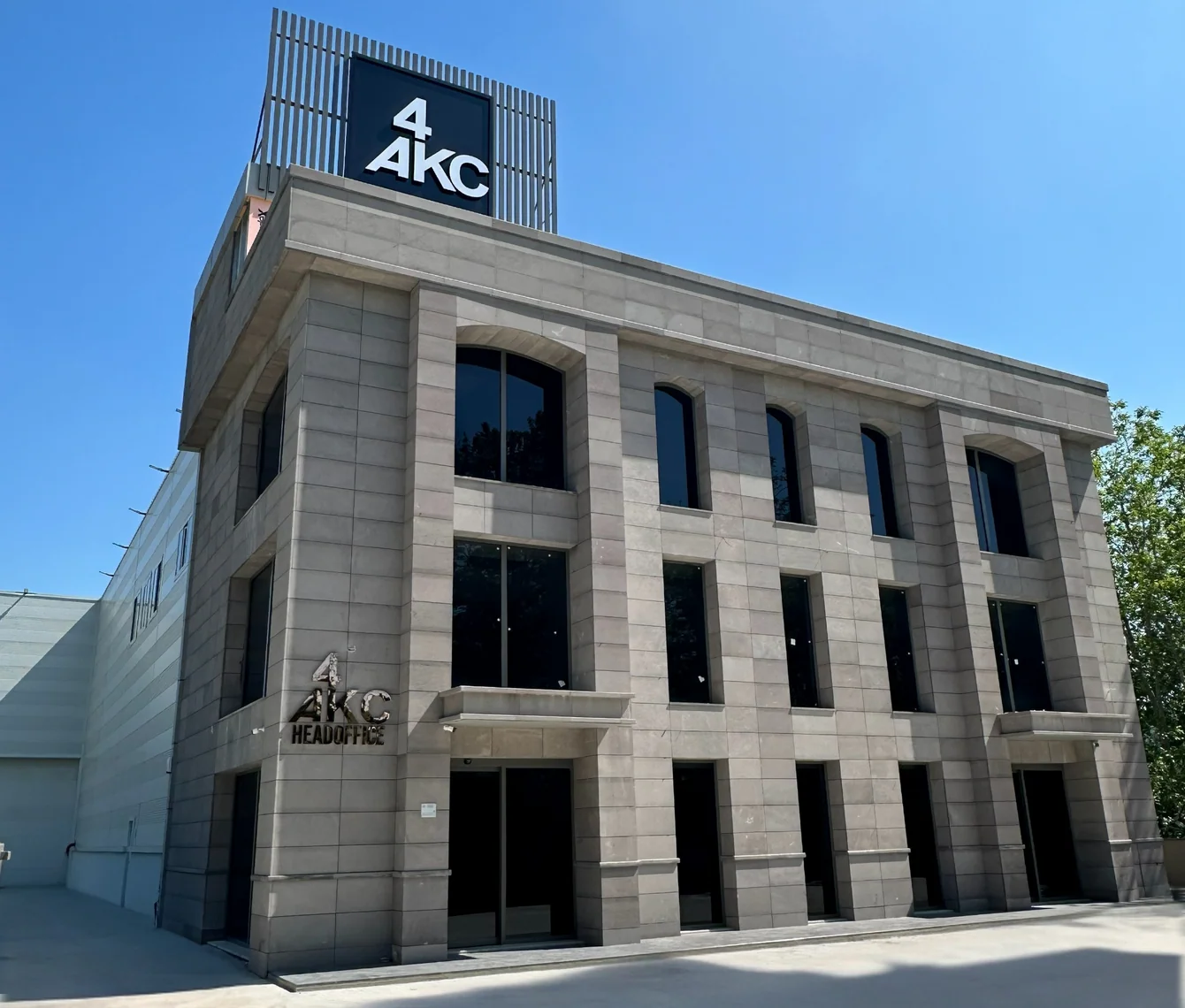4AKC Warehouse & Headquarters