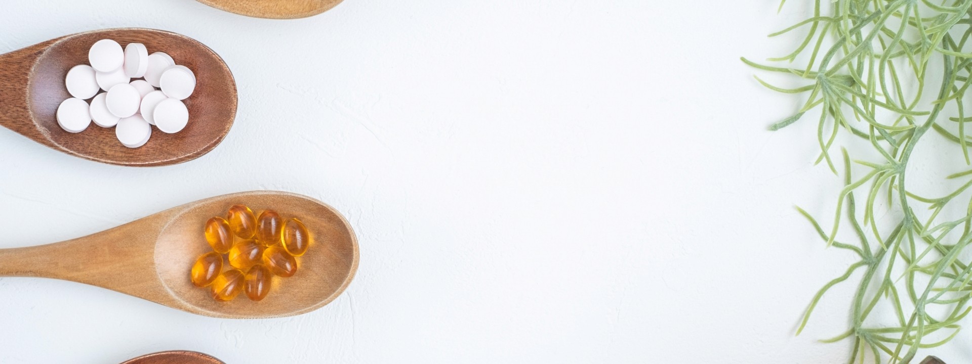 サプリが並んでいる画像