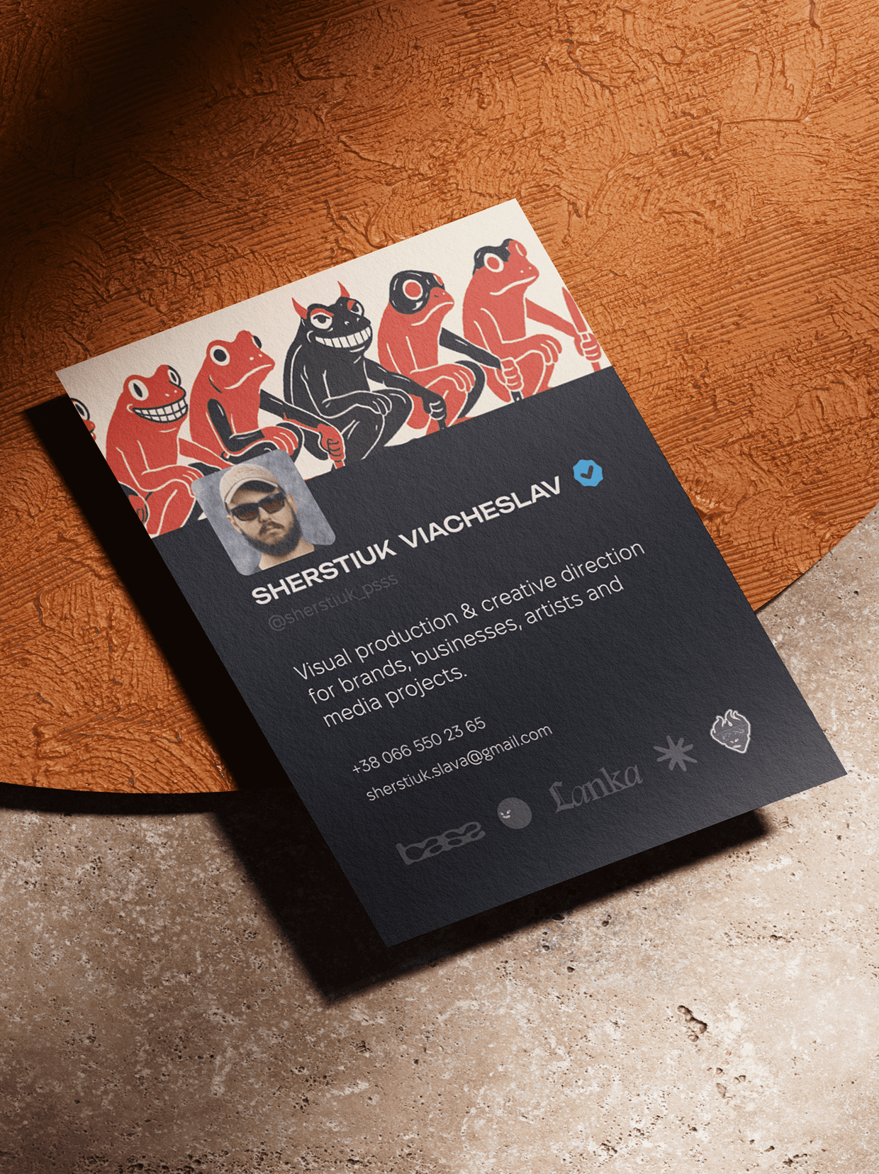 UA: Персональна візитка для креативного директора, дизайн айдентики та ілюстрацій EN: Personal business card for a creative director, identity design with custom illustrations
