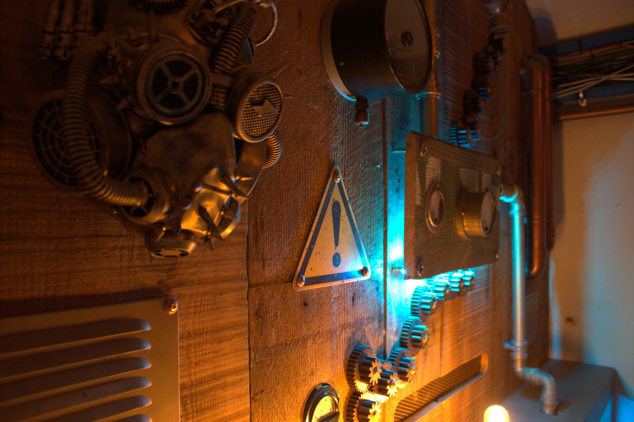 Escape Fort Liezele: dronebeeld fort omringd door groen landschapspark en watergracht – unieke escape room in historisch landschapspark Puurs Antwerpen