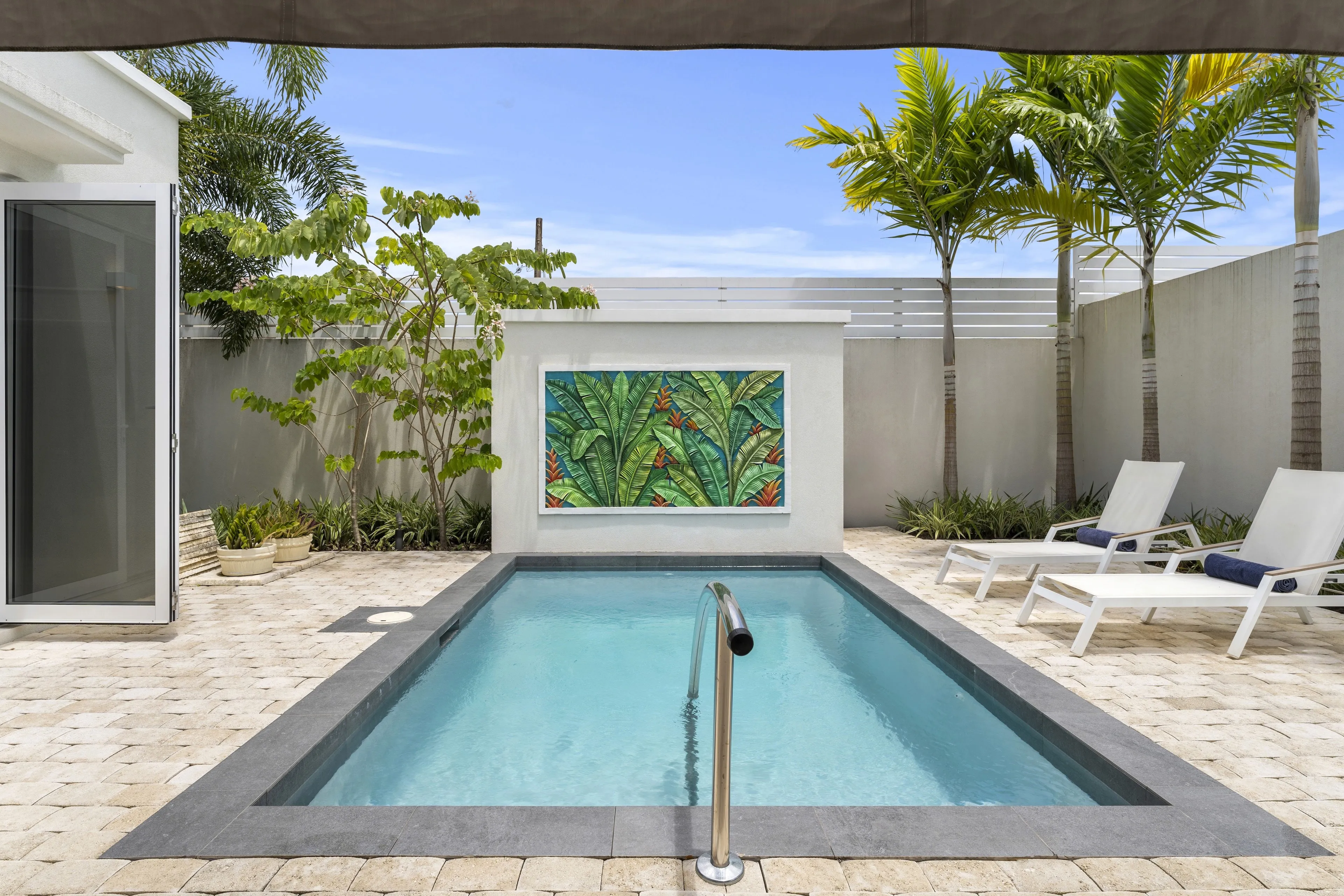 Real estate house hero image