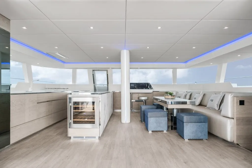Interior Sunreef 60