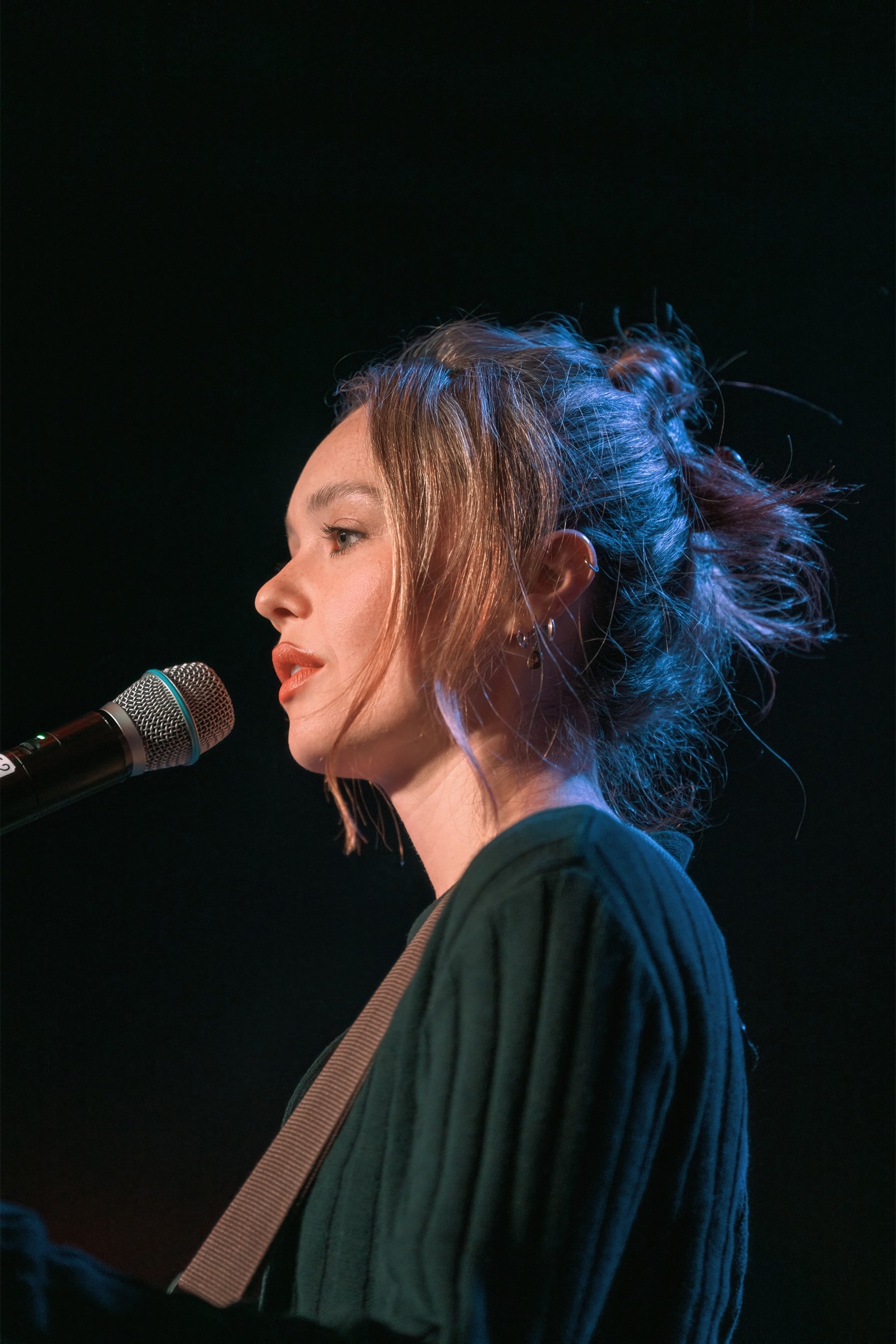 he New York-based singer-songwriter Charlotte Rose Benjamin