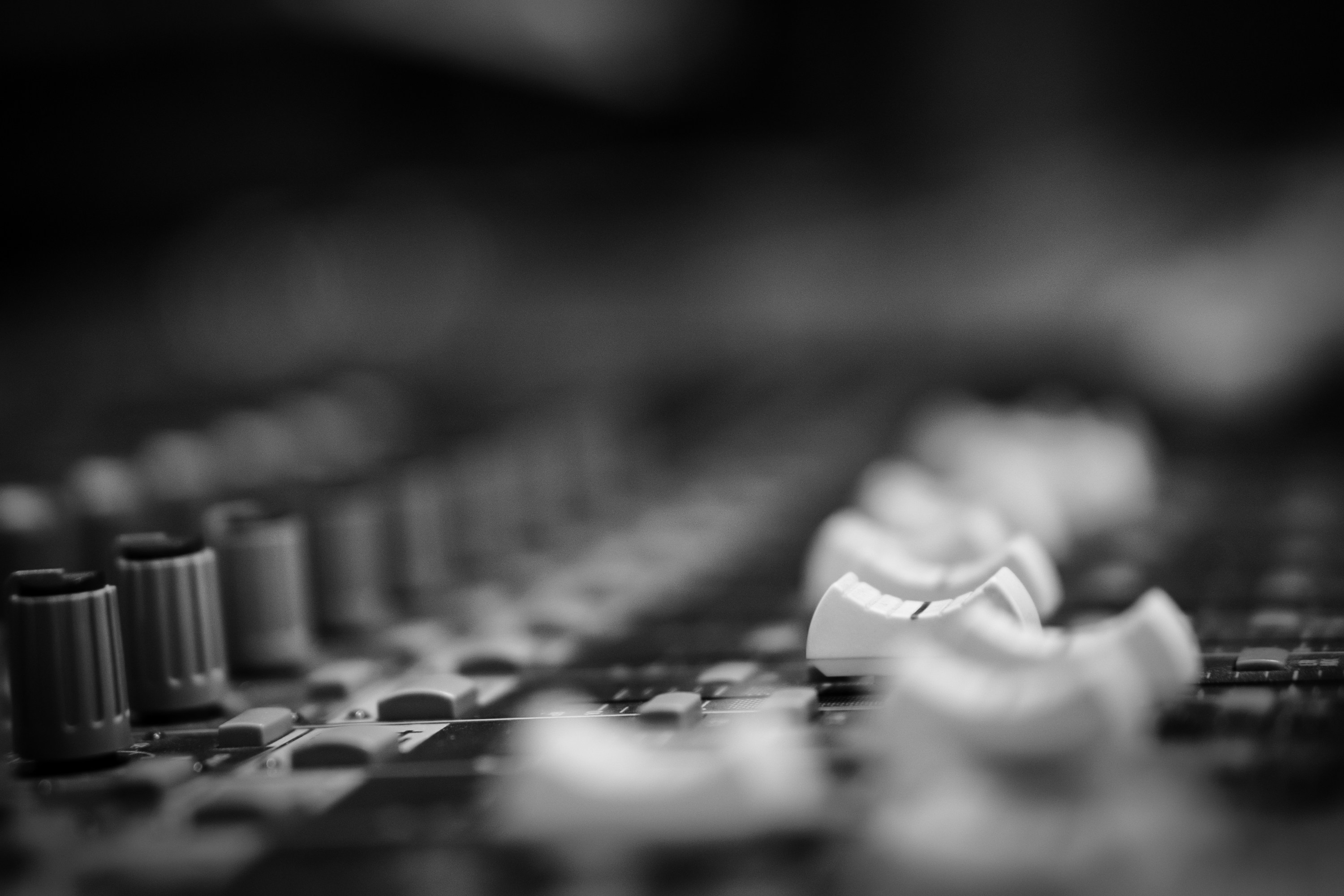 Music Mixing Buttons - How To Mix Songs