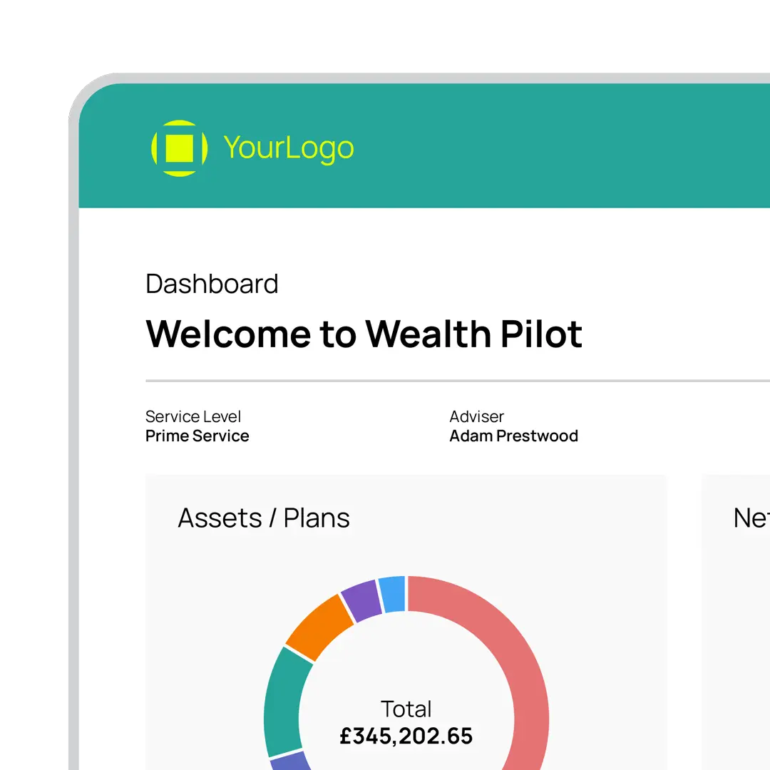 Clario cashflow overview card displaying income and expense trends over the past 7 days with a line chart.