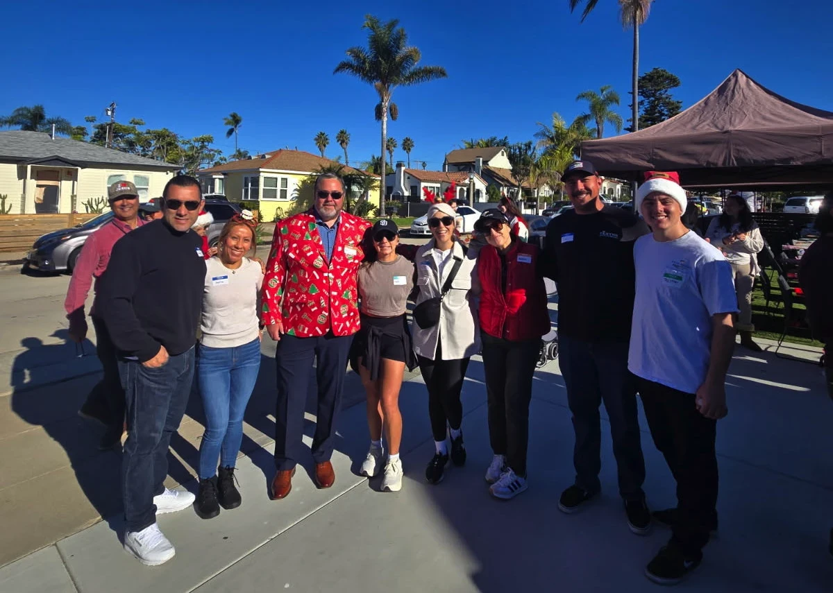 PaveMasters team poses for a group photo