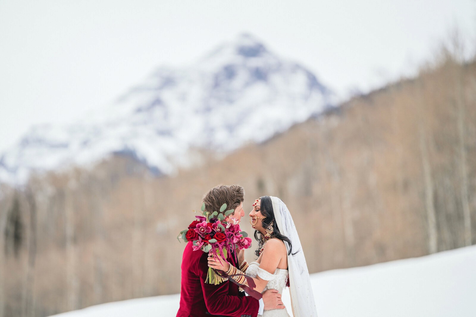Aspen wedding couple