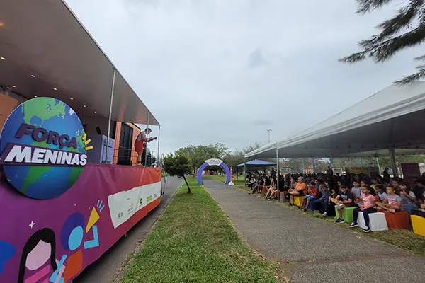 Estação 'Mude o Mundo LAB'.