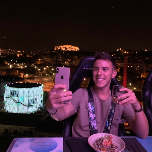 点亮的雅典卫城