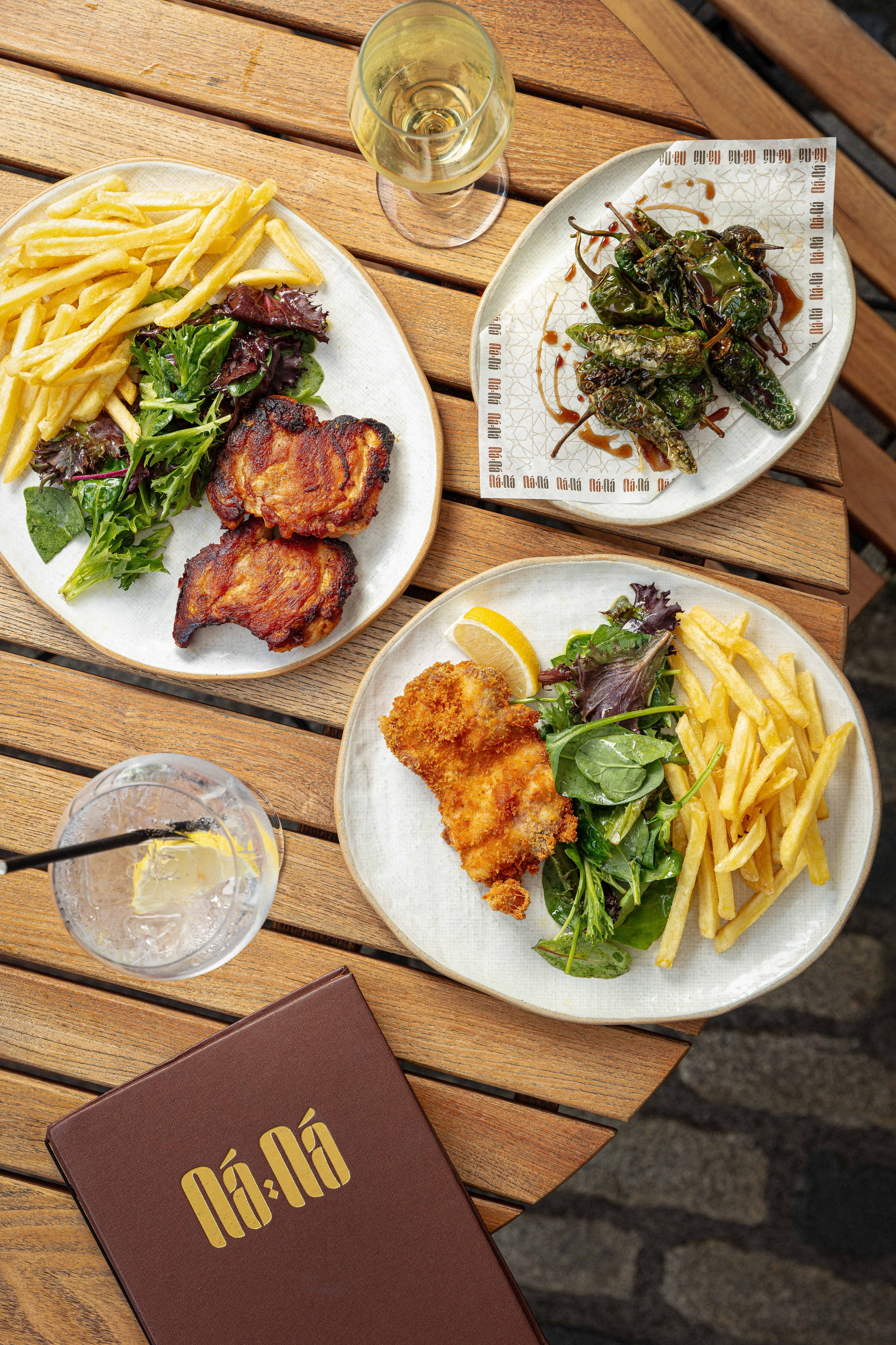 Dining at Buns and Buns