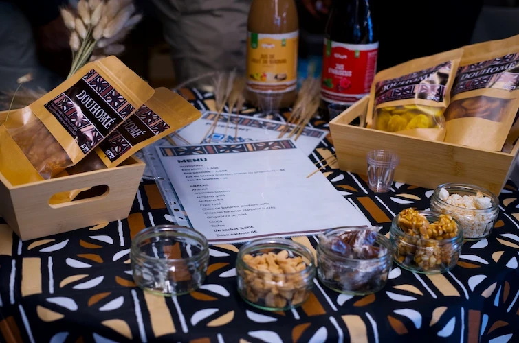 Table de restauration Douhomé — menu, snacks et boissons lors d'un événement