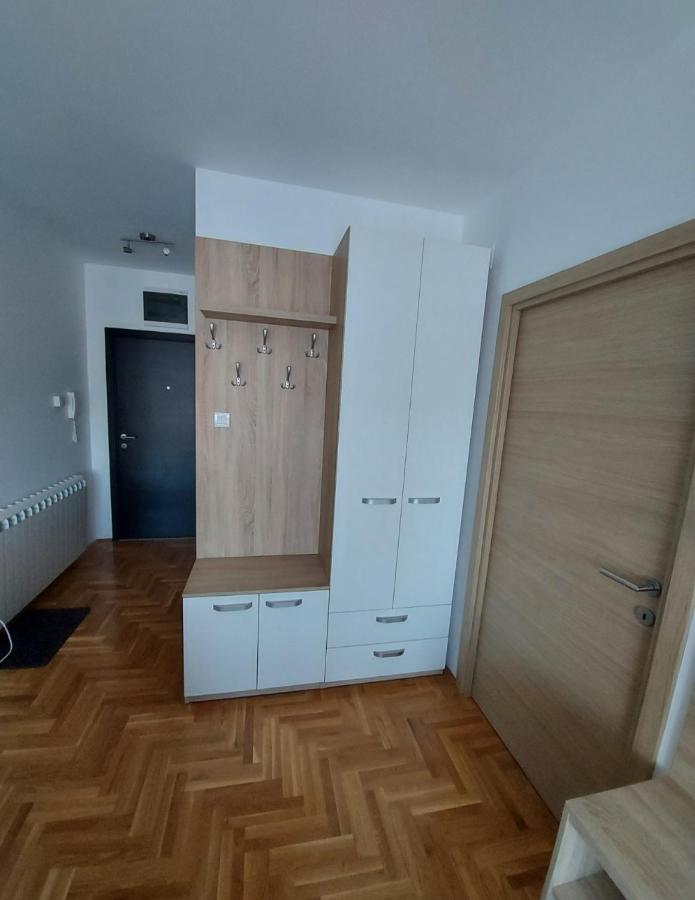 Slika sobe DM Apartmana na Zlatiboru.