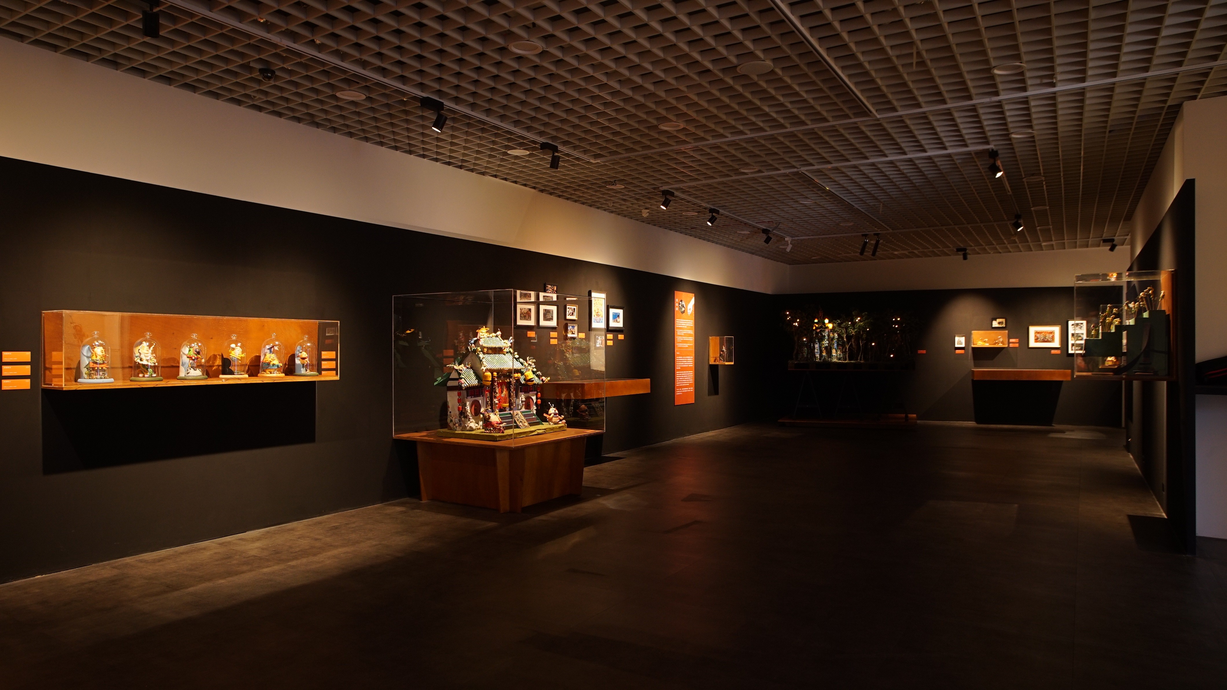 巨大力量來自微小移動 - 停格偶動畫特展 | exhibitions | 台北偶戲館 | 3/3 TRIO DESIGN 三分之三設計