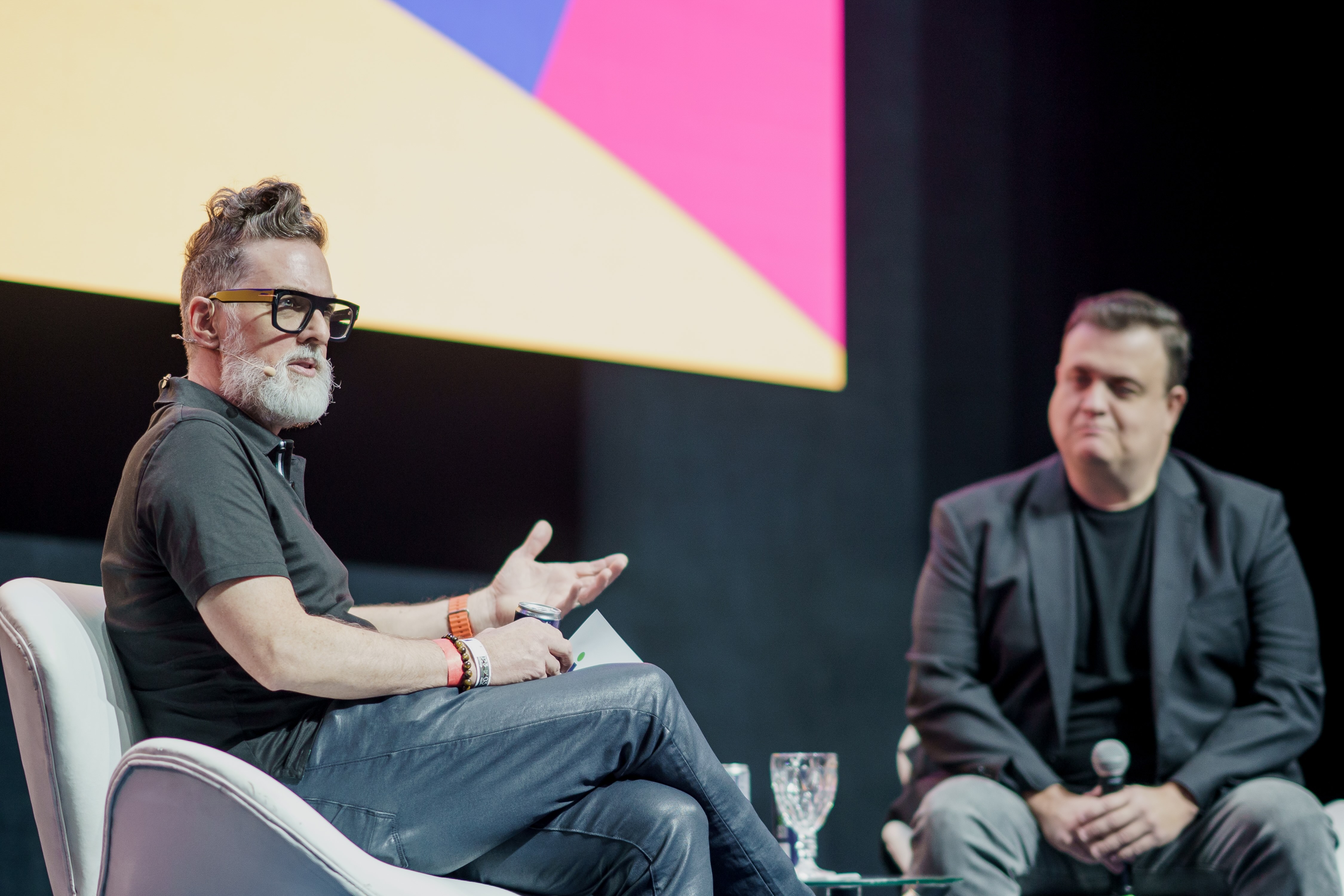 Image of Neil Speaking