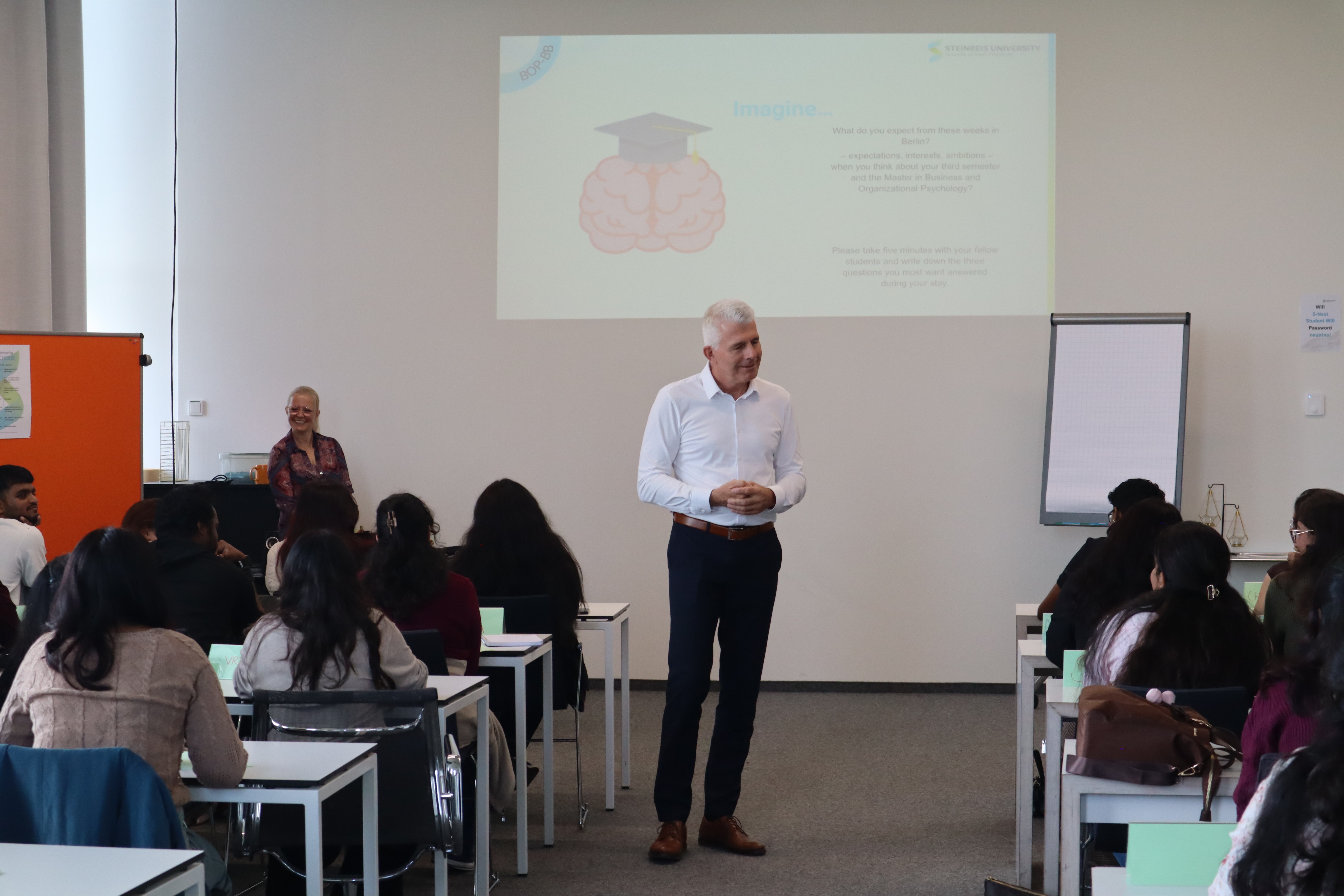 Prof. Dr. Mario Vaupel welcomes the BOP BB7 Cohort