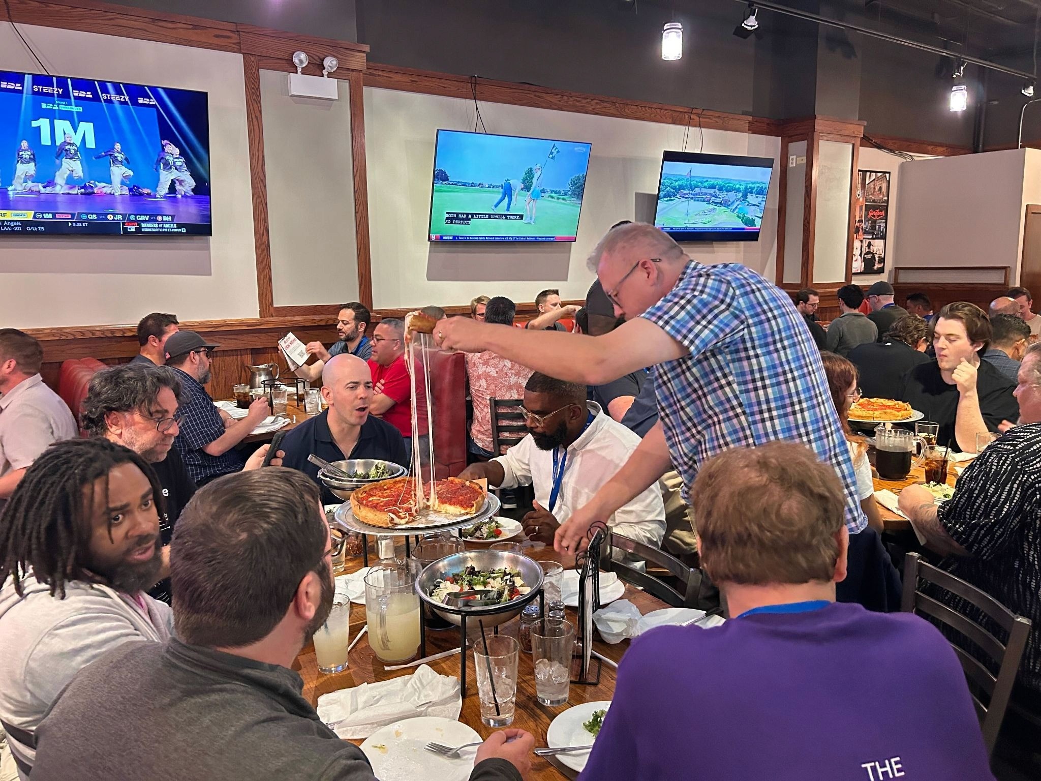 welcome dinner at Giordano's