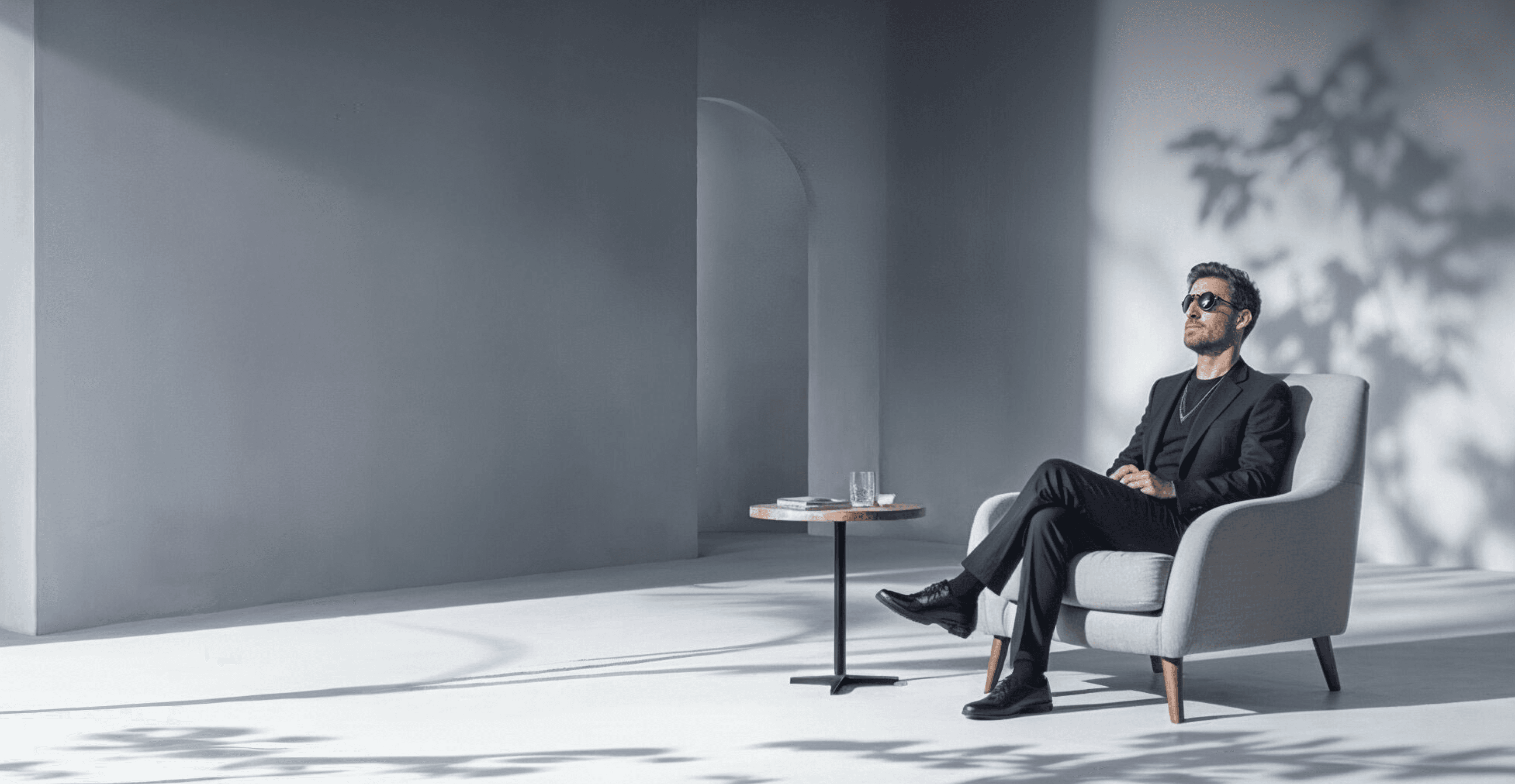 company formation in dubai uae - a men sit in the sofa