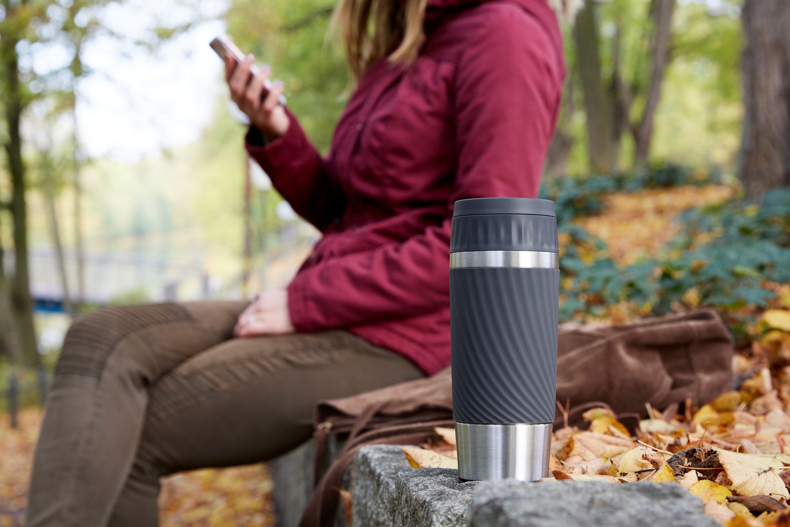 Emsa Thermobecher Twist mit Frau