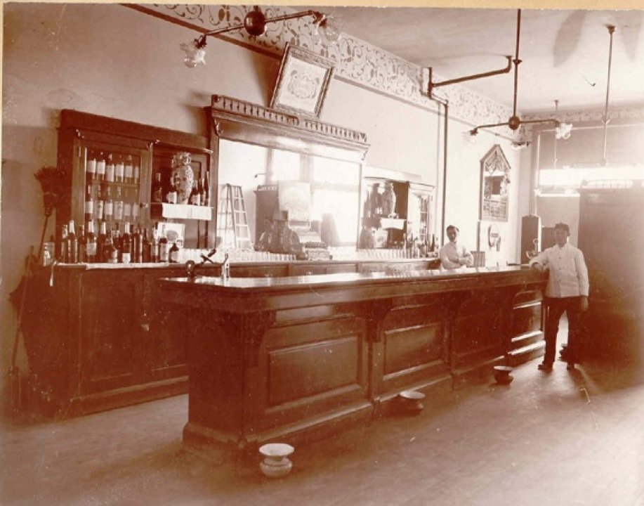   Hotel Pokegama Saloon, Grandpa Cal may be one of these guys. Photo Credit: Foursquare.com  