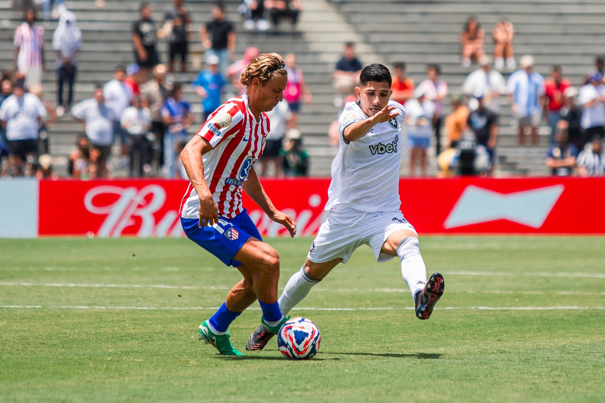 Oliver Figueroa-Celi/Undrafted