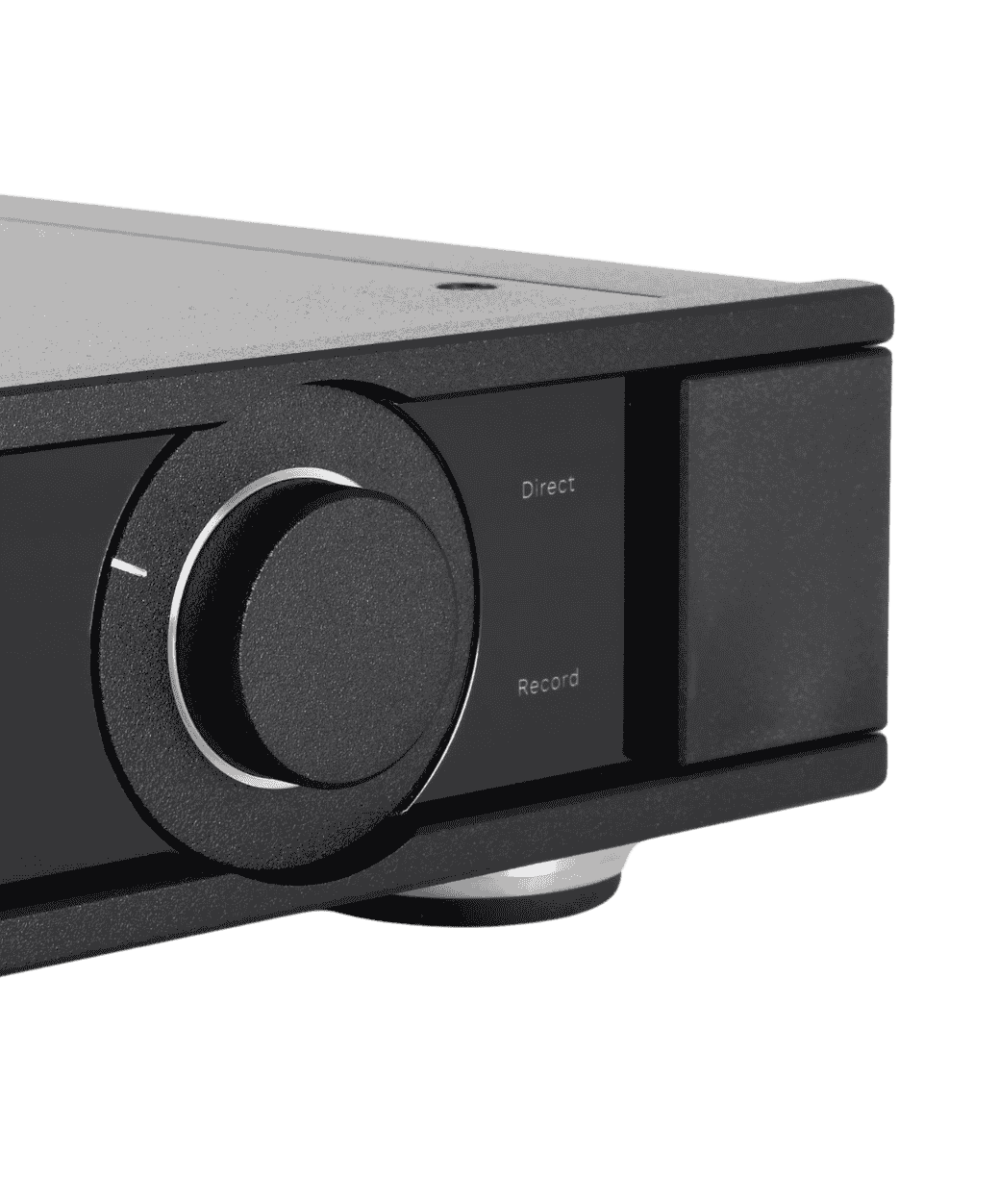 Rega Elicit MK5 focus front  - LE STUDIO HIFI 