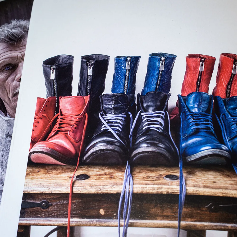 Atelier Aura Look book featuring colorful shoes