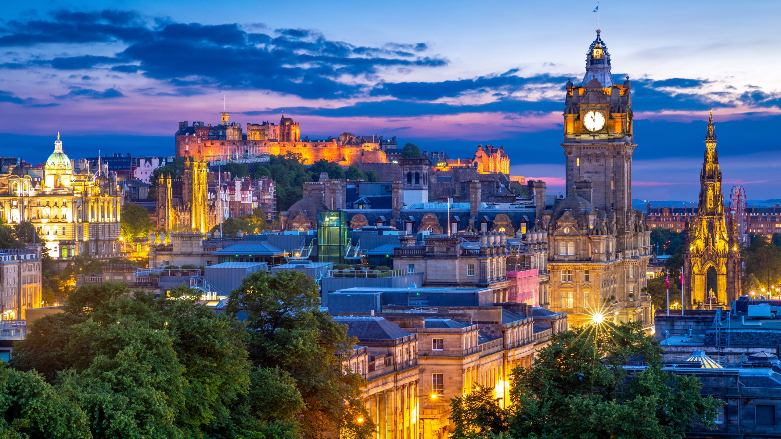 Edinburgh Historic City Exploration
