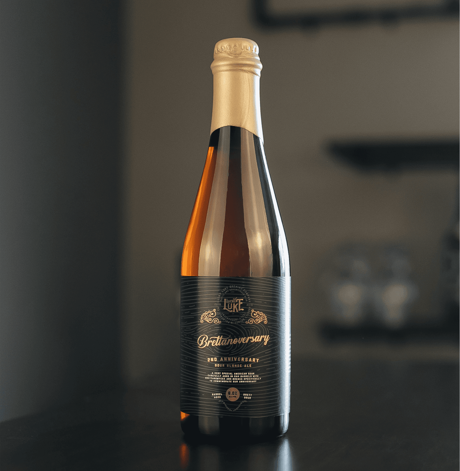 Lucky Luke Brewing beer bottle with gold label