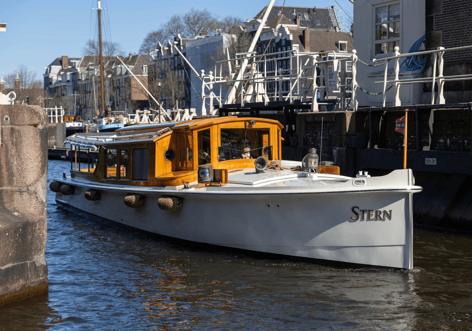 Stern Amstelschutluis