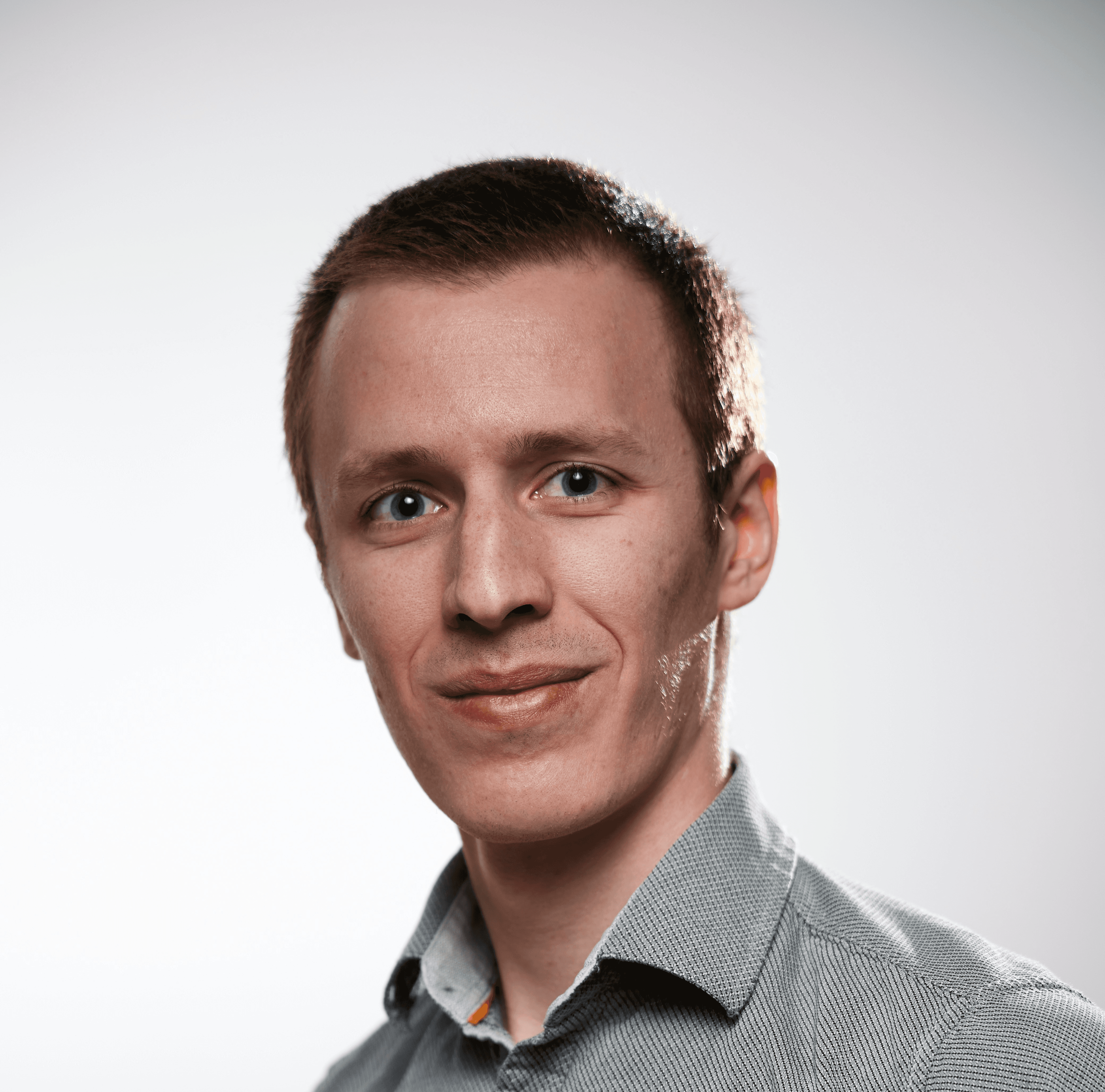 man in gray button up shirt