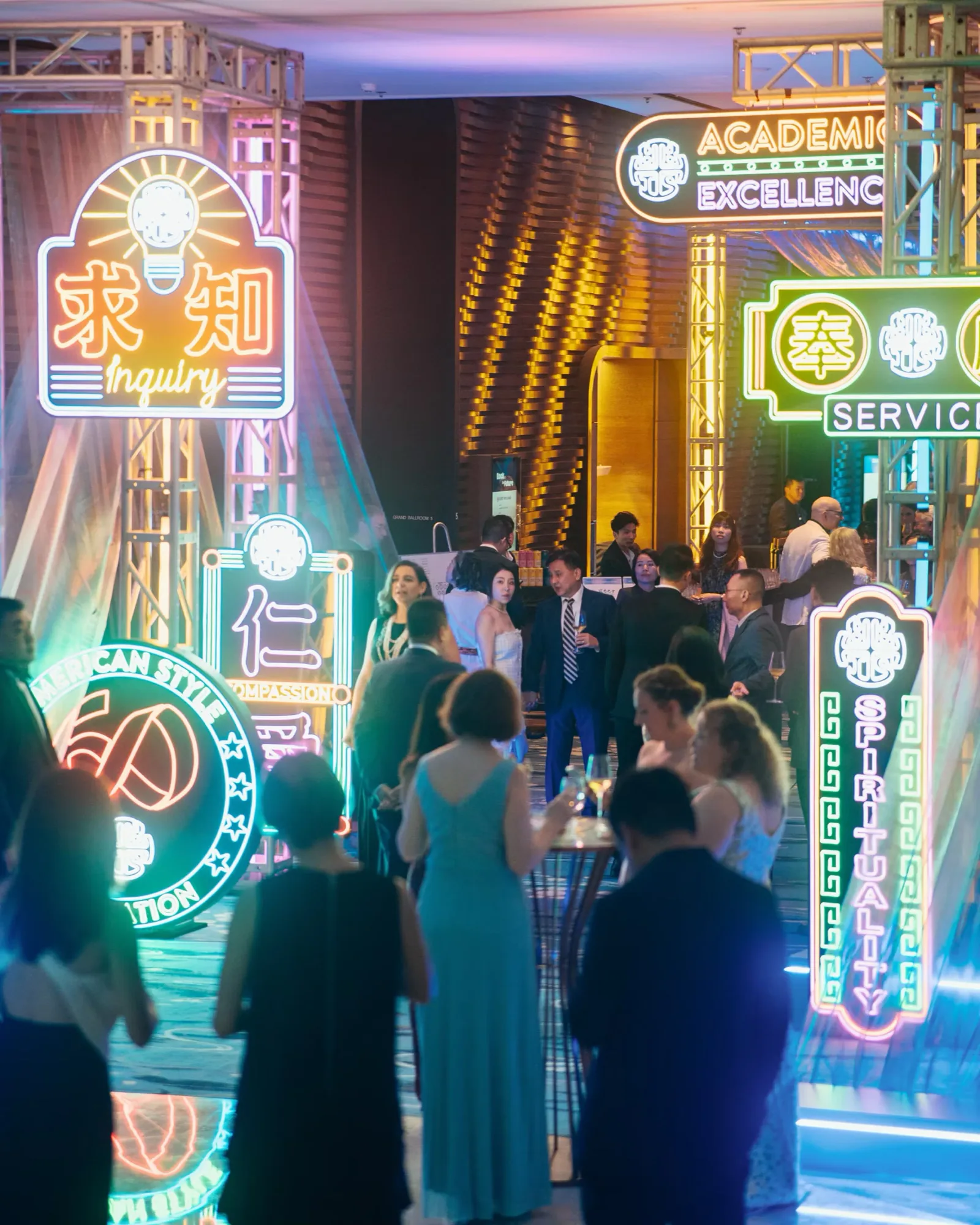 Hong Kong International School 60th Anniversary — project image 06 by Roman Olinchuk. 香港攝影、創意影像及視覺敘事作品。
