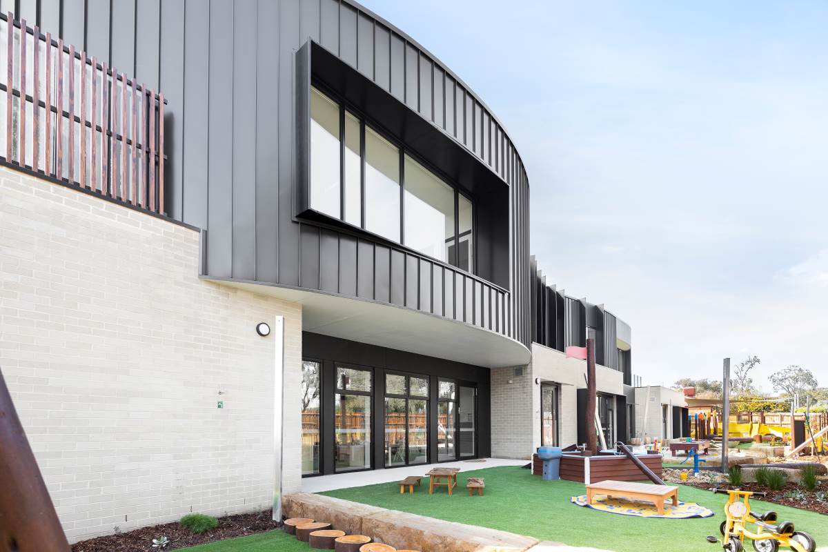 Horizon View Mixed Complex Image #1