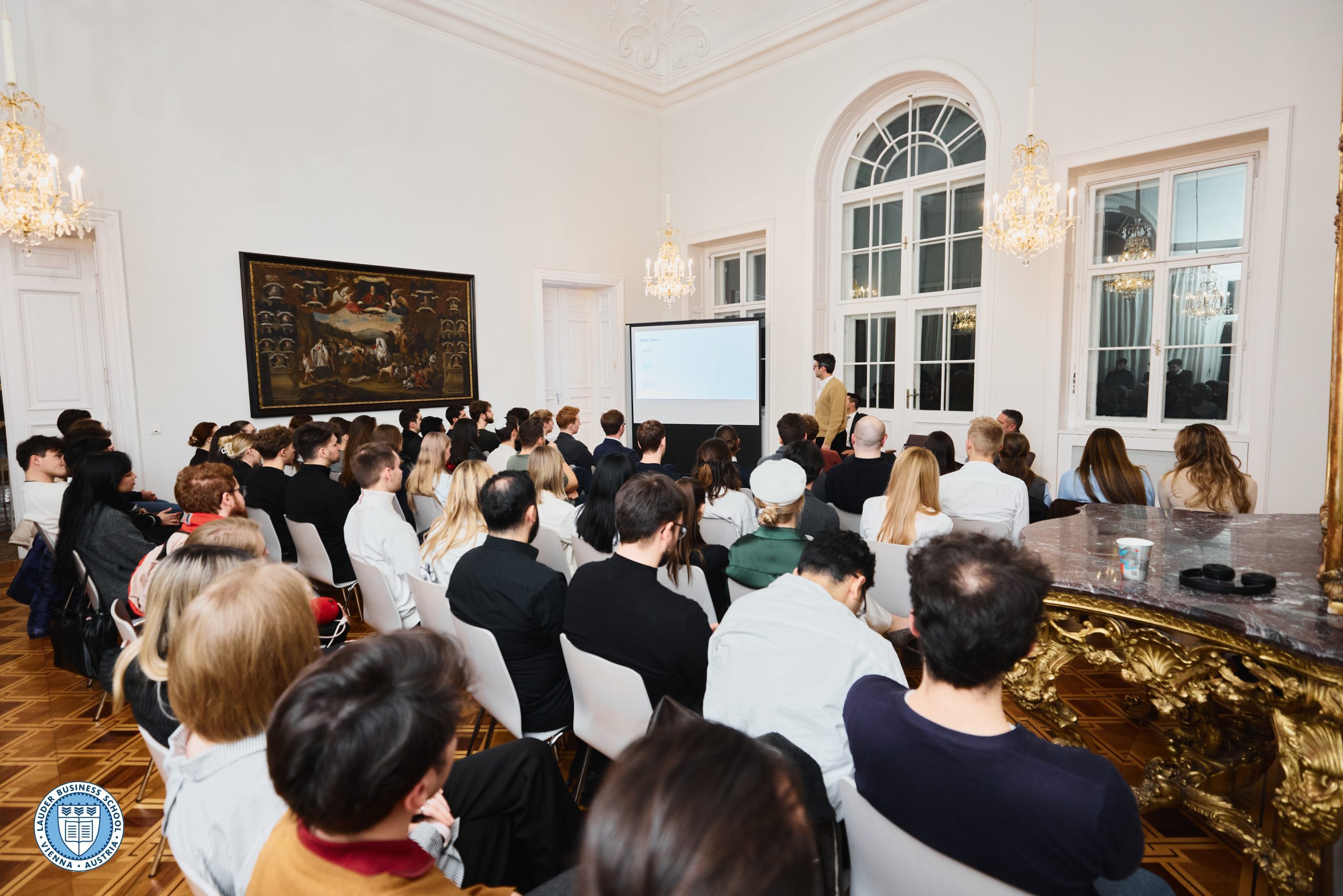  Dr. Omri Bergman, Head of Strategy & Operations for Central and Eastern Europe at Google, and Guest lecturer at LBS talks to lBS students