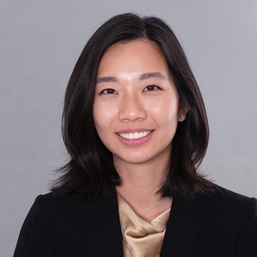 Portrait of Dr. Anna Bowers, endodontist at Endodontic Associates of Palo Alto.