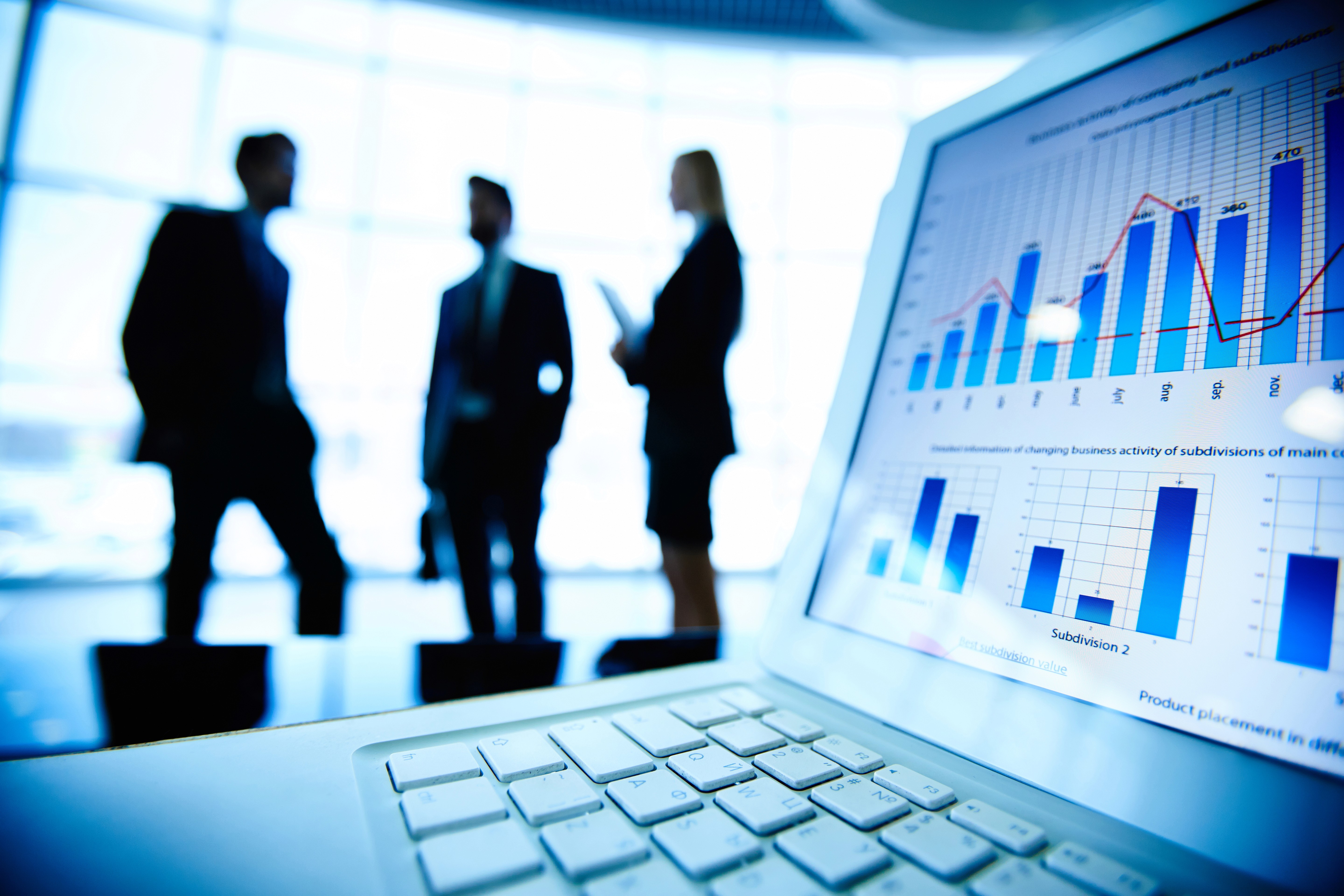 Baixa maturidade impede que empresas brasileiras transformem dados em estratégia