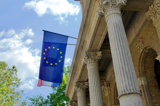 ZeroHash Secures MiCA License In Europe. Photo By Antoine Schibler On Unsplash.