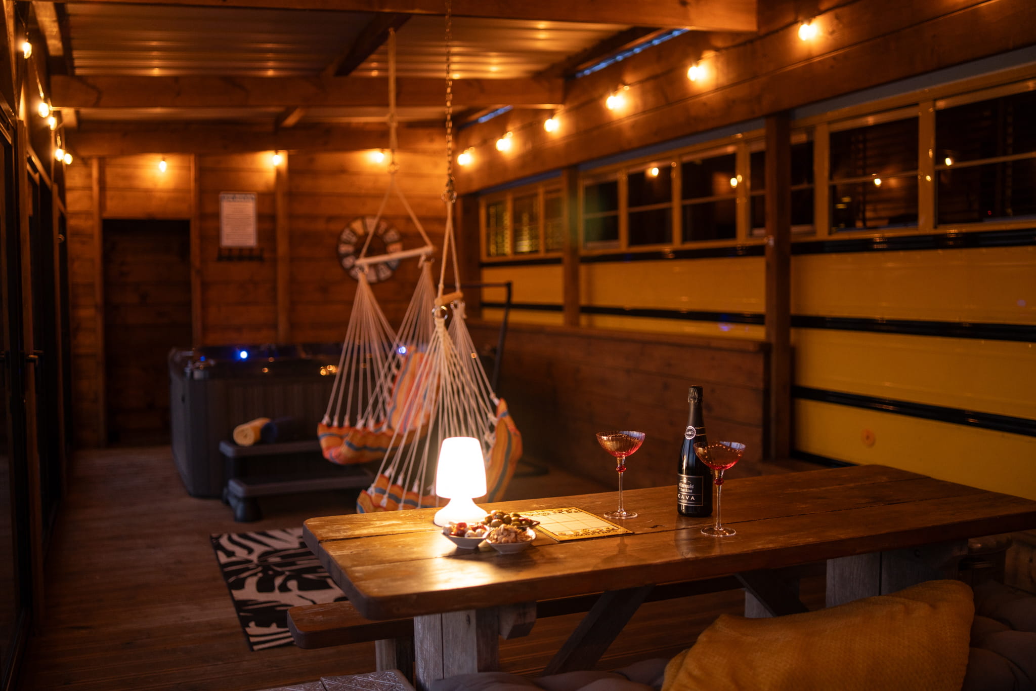 Enclosed deck with Hot Tub