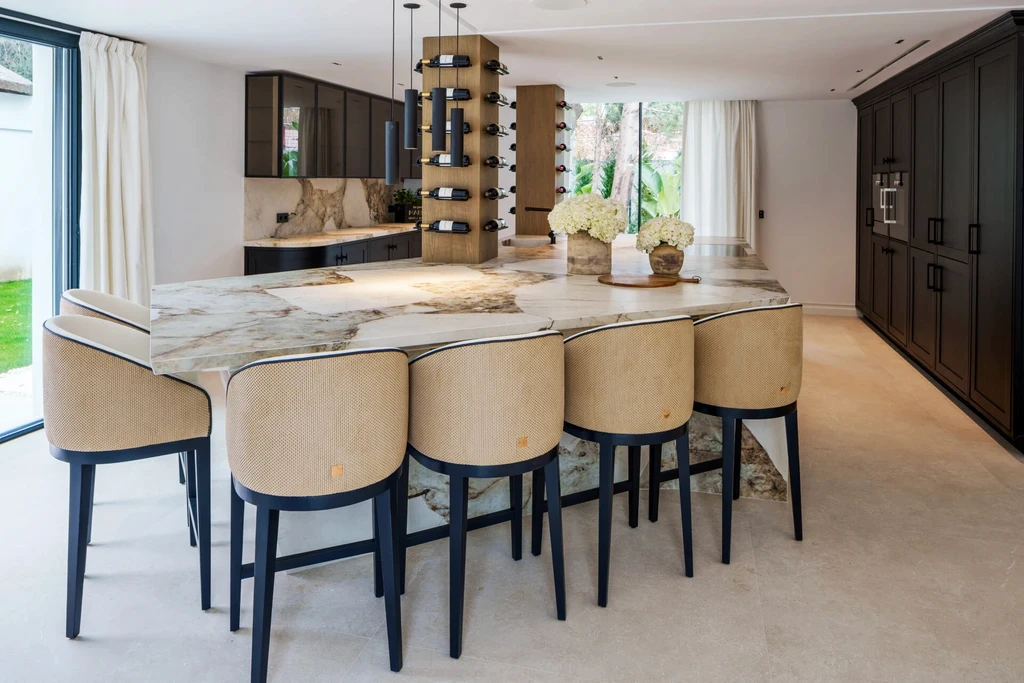 uxury modern kitchen renovation