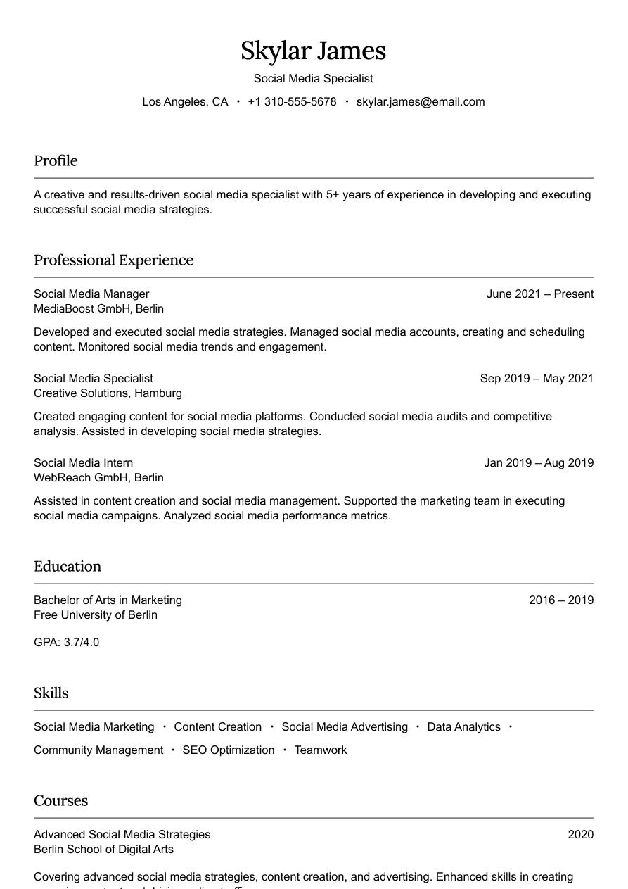 Social media marketing resume example