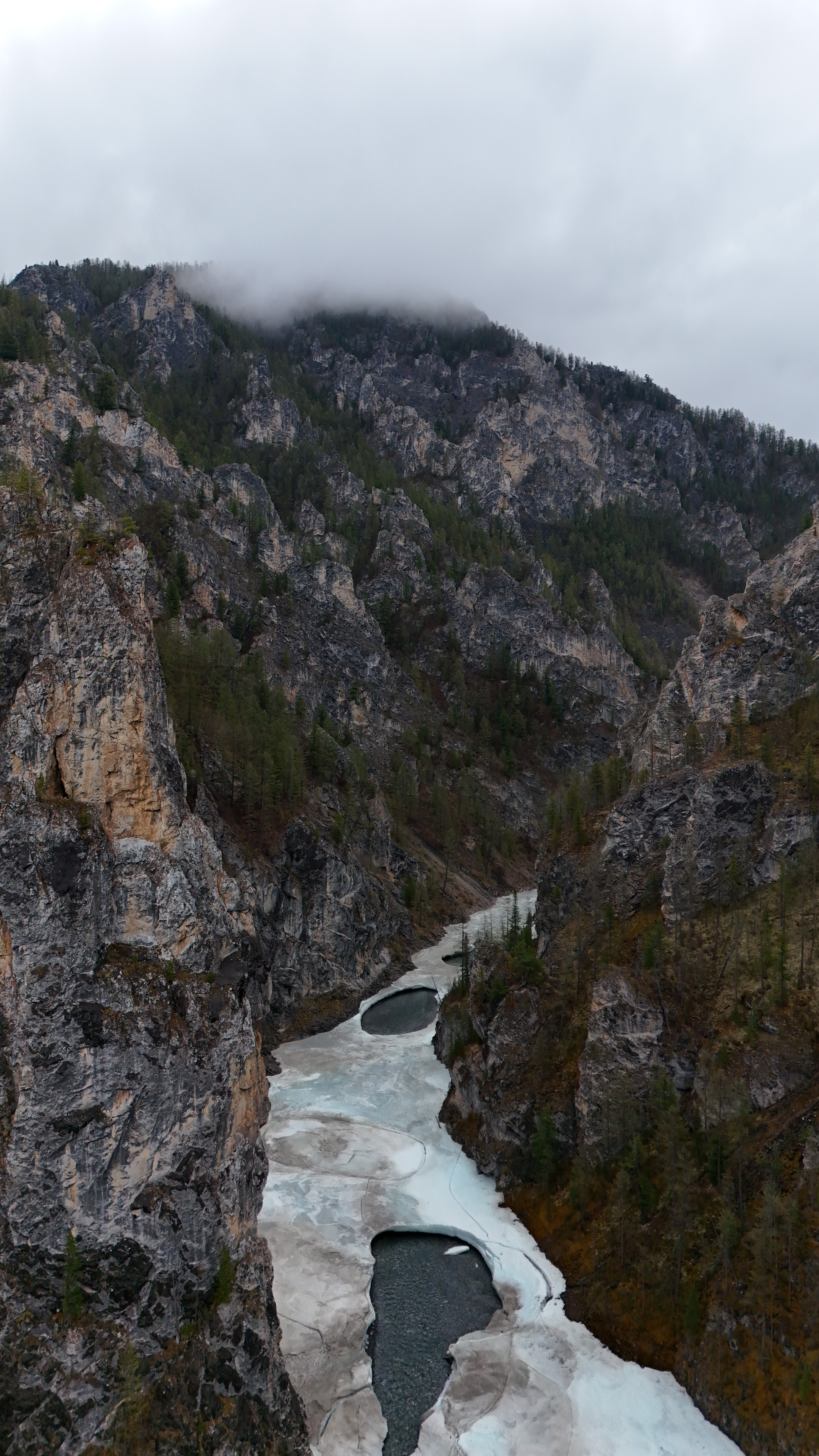 아 보스곳 협곡