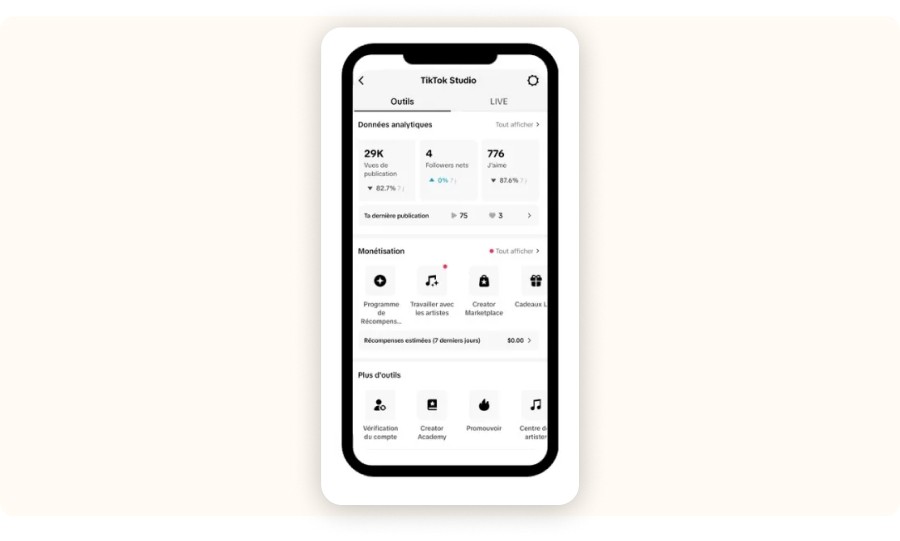 Capture d’écran des statistiques d’une vidéo TikTok, avec les vues, likes, partages et abonnés sur 7 jours
