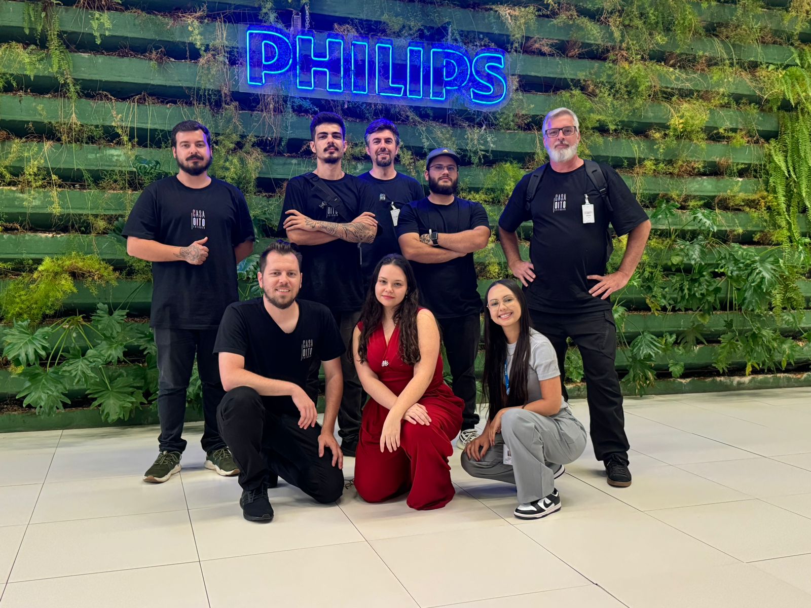 Cena de equipe em Captação de conteúdo para as redes sociais em equipe para a Philips Blumenau