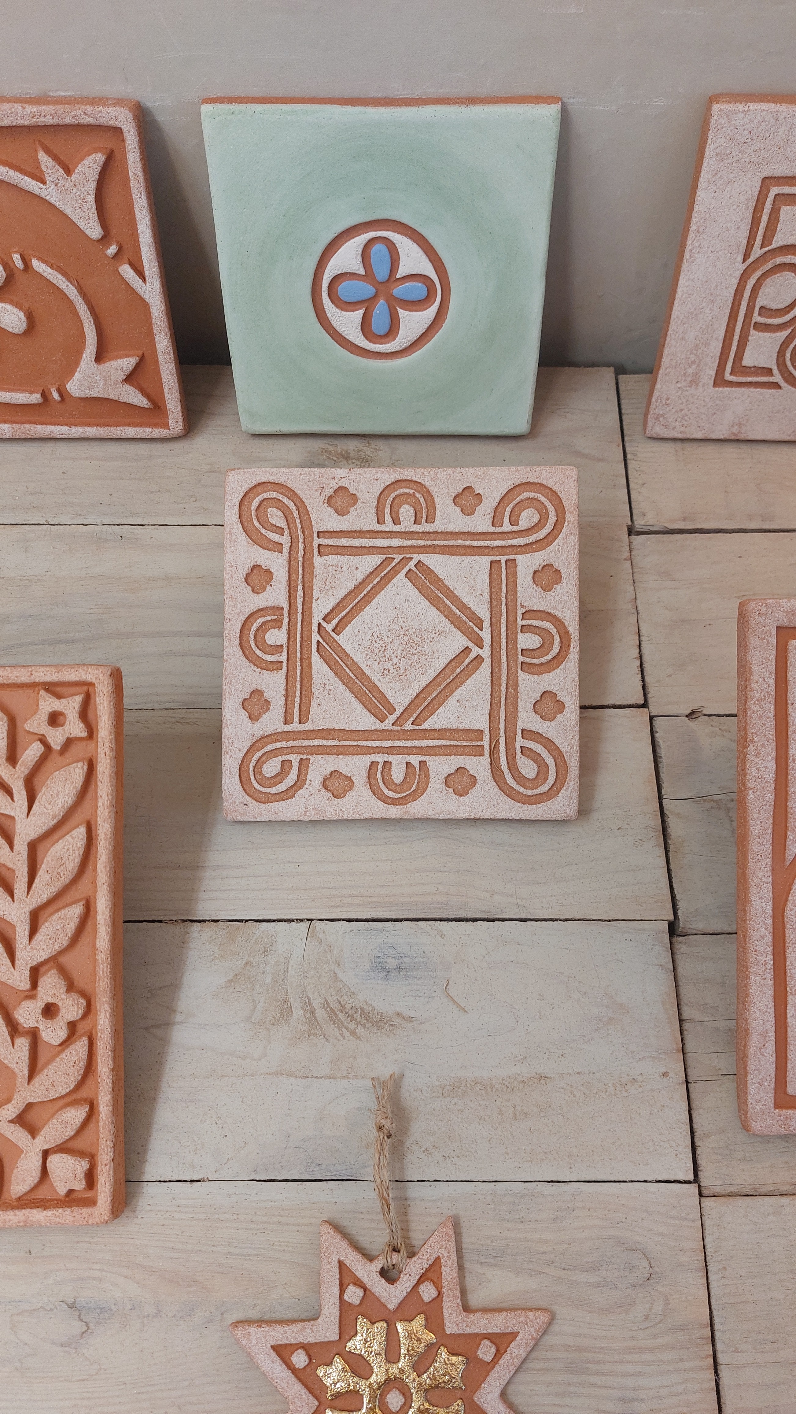 Picture 3 of tiles by Fabienne Pesenti