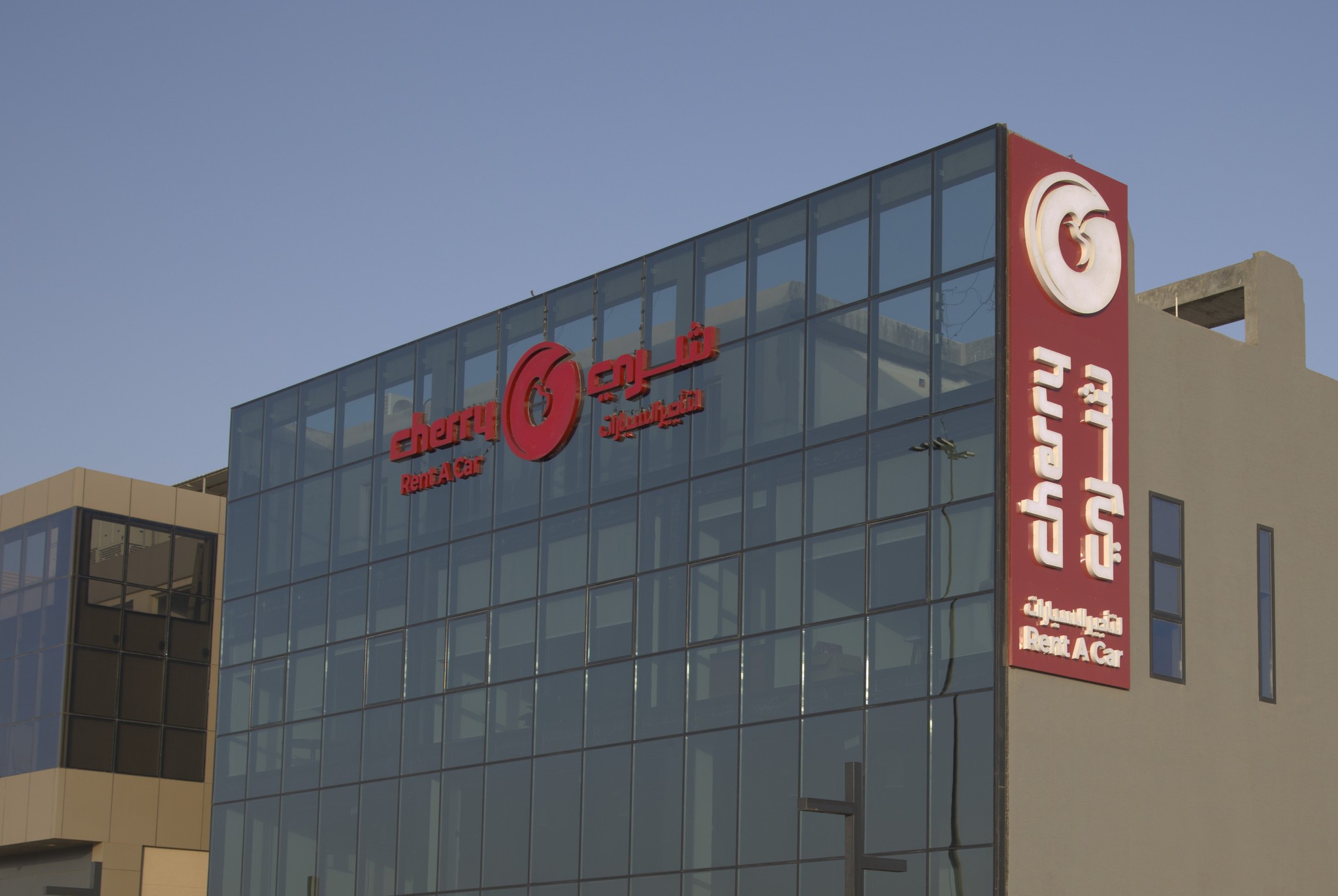 Coach explaining stuff to an athlete